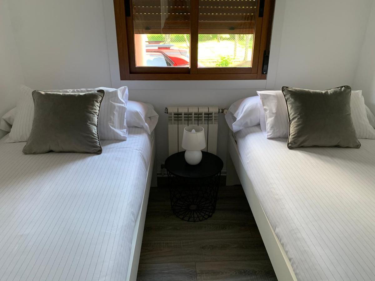 Apartament A Casa Vermella Con Jardin A 10 Minutos De Santiago De Compostela Ortono Zewnętrze zdjęcie