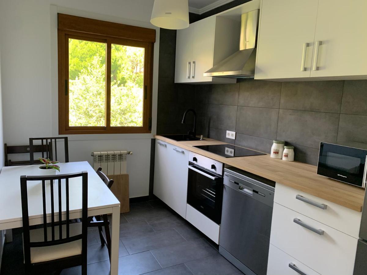 Apartament A Casa Vermella Con Jardin A 10 Minutos De Santiago De Compostela Ortono Zewnętrze zdjęcie
