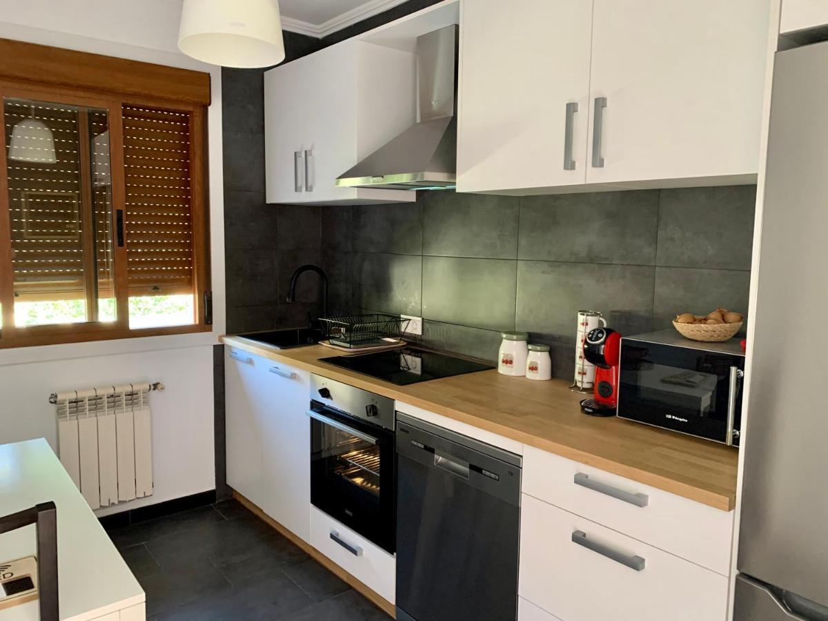 Apartament A Casa Vermella Con Jardin A 10 Minutos De Santiago De Compostela Ortono Zewnętrze zdjęcie