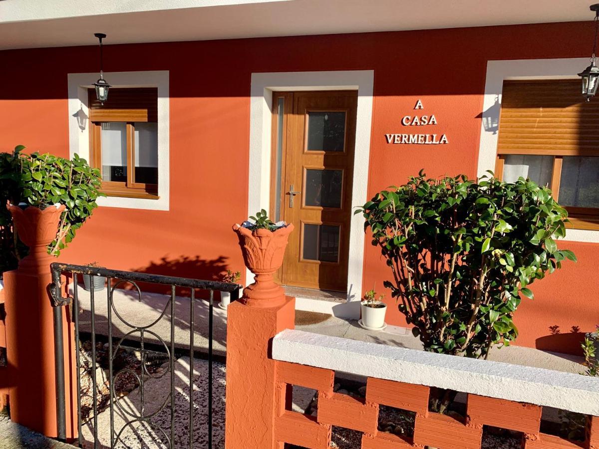 Apartament A Casa Vermella Con Jardin A 10 Minutos De Santiago De Compostela Ortono Zewnętrze zdjęcie